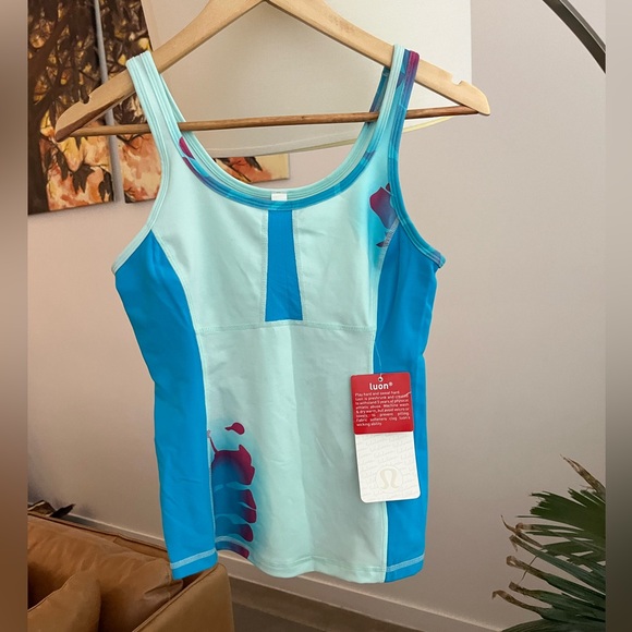 lululemon athletica Tops - NWT Vintage Lululemon Shade Tank